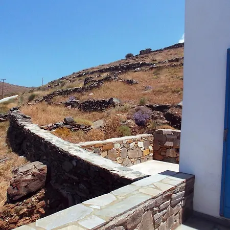 Odysseas Pirgos (Serifos)